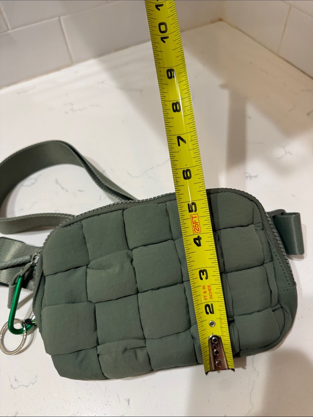 Woven Quilted Belt Bag in Olive NEW - Picture 9 of 10